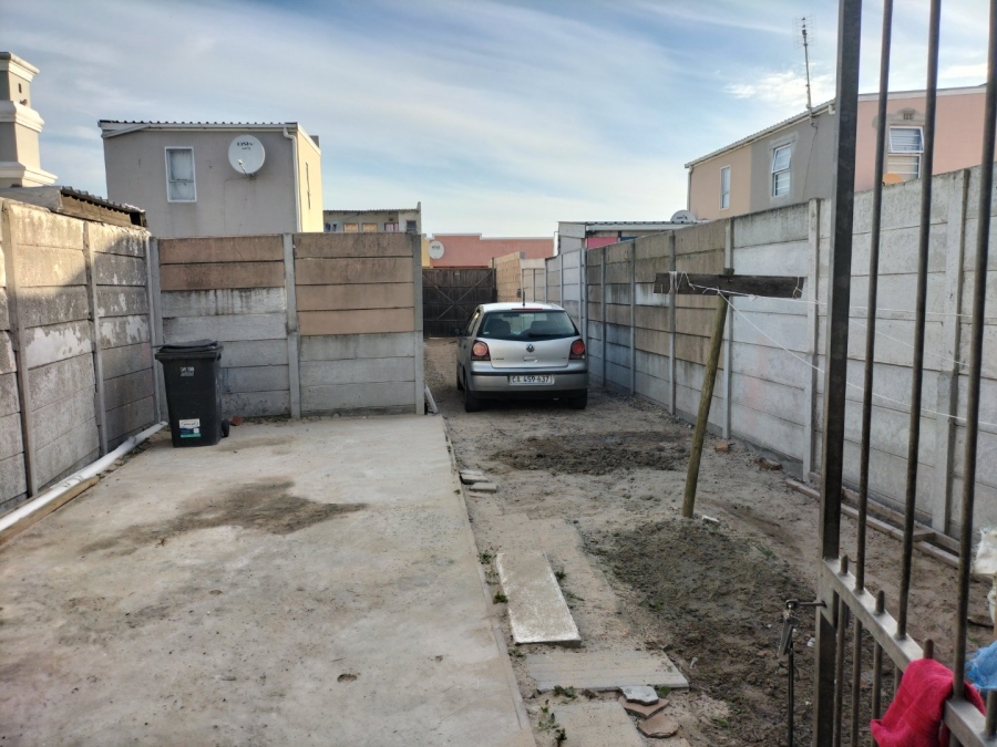 2 Bedroom Property for Sale in Woodlands Western Cape
